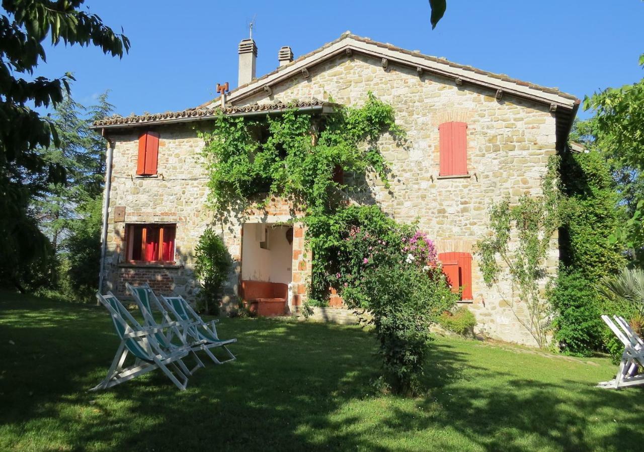 Villa La Brocca Di Valdichiascio Gubbio Exterior foto